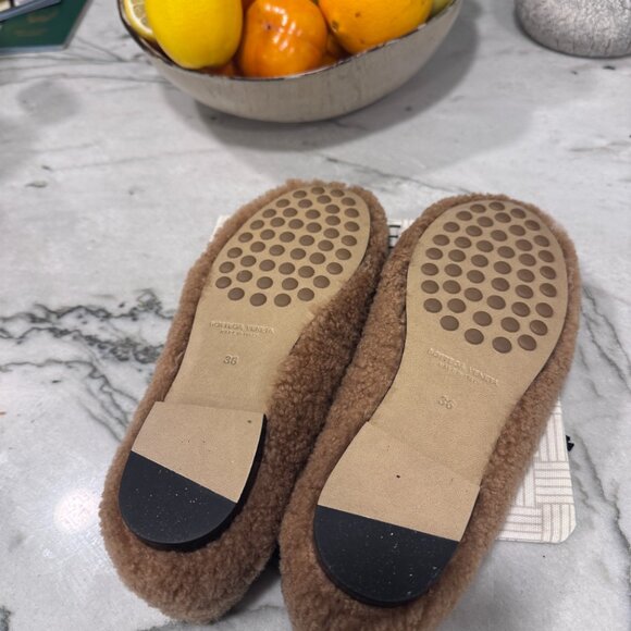 Bottega Veneta brown shearling fur flat  shoes 36 - Picture 4 of 8